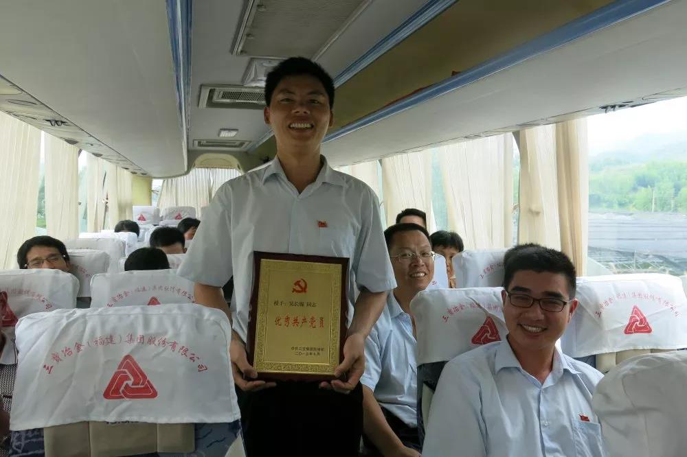 党员立潮头，领跑当前锋之三十一｜吴长锡：车间走出来的领航者